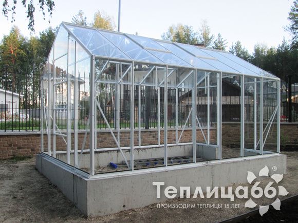 Теплица botanik standard под стекло, ширина 2,8 м
