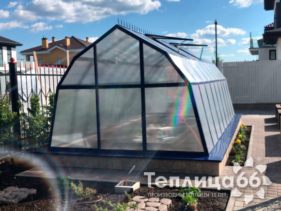 Теплица Рада Байкал из поликарбоната, ширина 3 метра